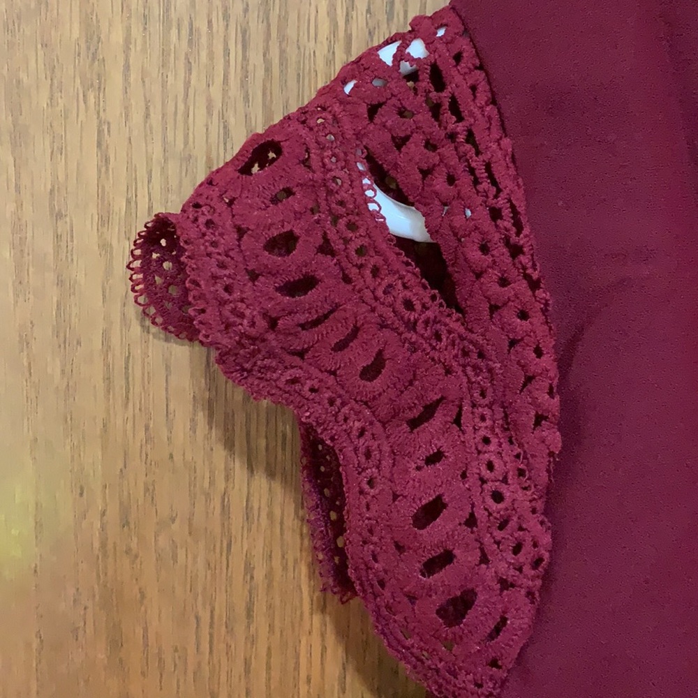 Maroon Top - Picture 3 of 3
